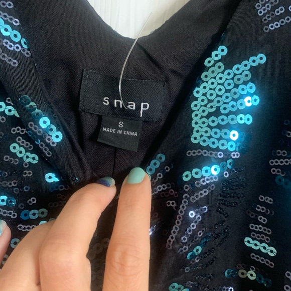 Lot of 3 party dresses size small - Picture 7 of 12